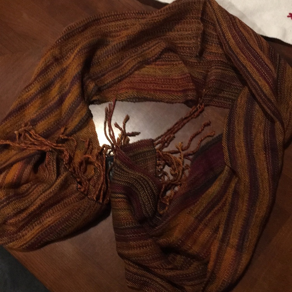 Scarf - Picture 2 of 3